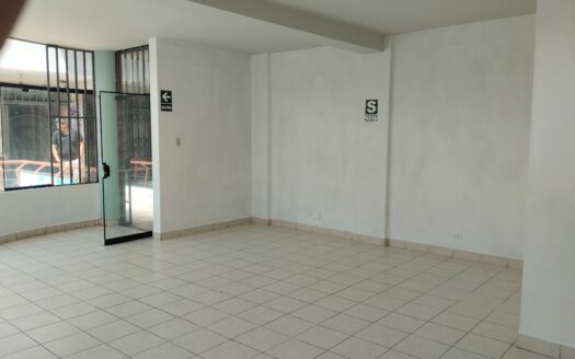 Local comercial en venta – H.Goyeneche