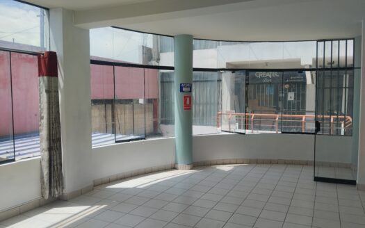 Local comercial en venta – H.Goyeneche