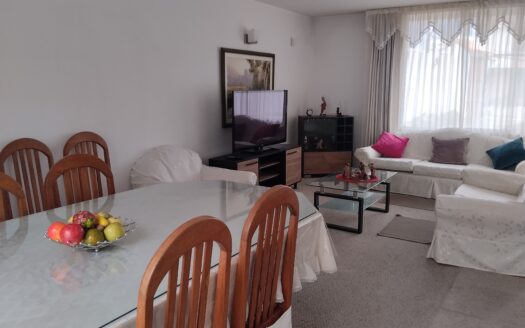 Bellísima casa amoblada en Cayma