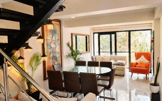 Duplex – Challapampa frente a parque