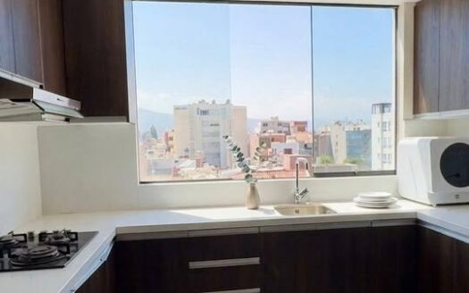 Duplex – Challapampa frente a parque